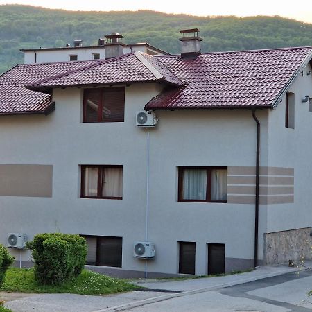 Apartments フォチャ エクステリア 写真